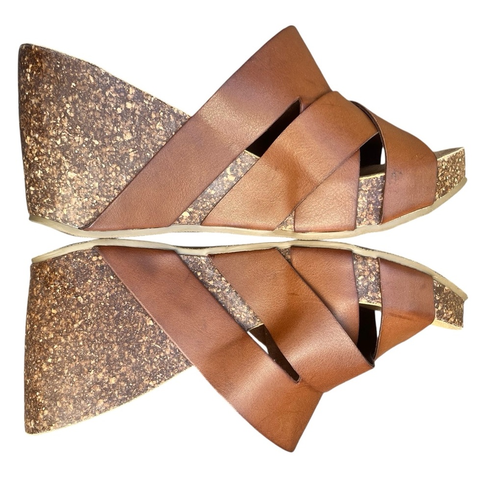 Blowfish Malibu Hickka Wedge Sandals 
Size 8.5